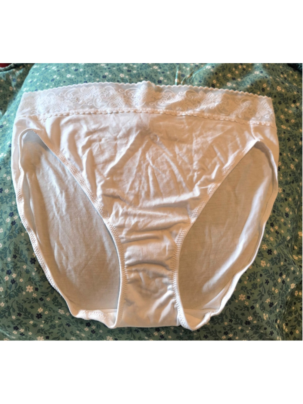 Wacoal 871353 Bikini Panties L 7 White NWOT